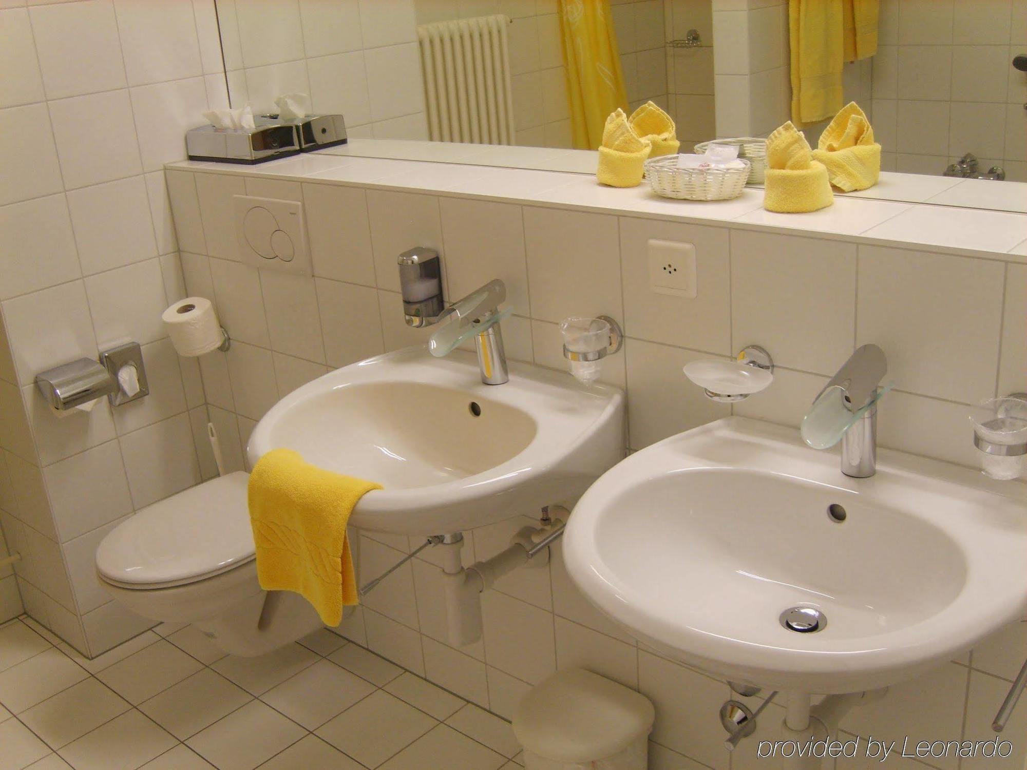 Zunfthaus Zu Wirthen Hotel Solothurn Buitenkant foto